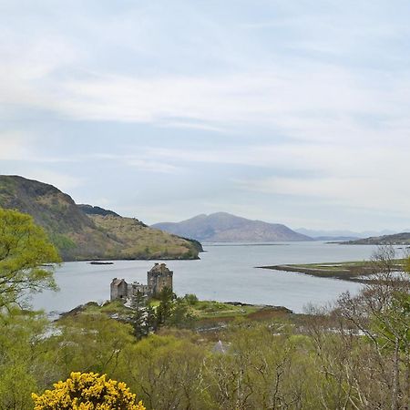 Loch Shore Cottage Dornie Eksteriør bilde